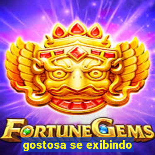 gostosa se exibindo