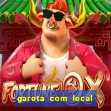 garota com local em santos